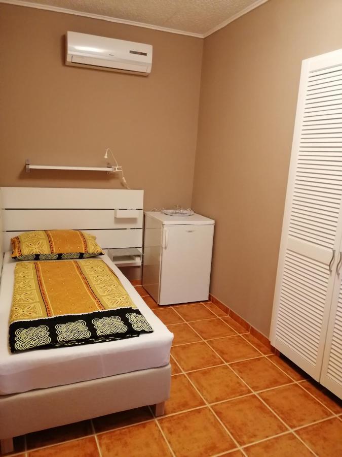 Karpatia Panzio Bed & Breakfast Estergon Dış mekan fotoğraf